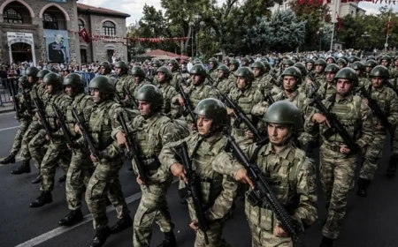 Tuğgeneral Nedir – Tuğgeneral Nasıl Olunur – Tuğgeneral Ne Kadar Kazanır
